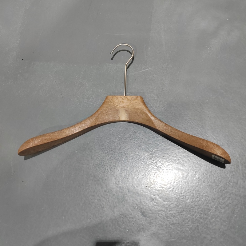 Resin Coat Hanger with Unique Head Design & Plant Fiber Grain